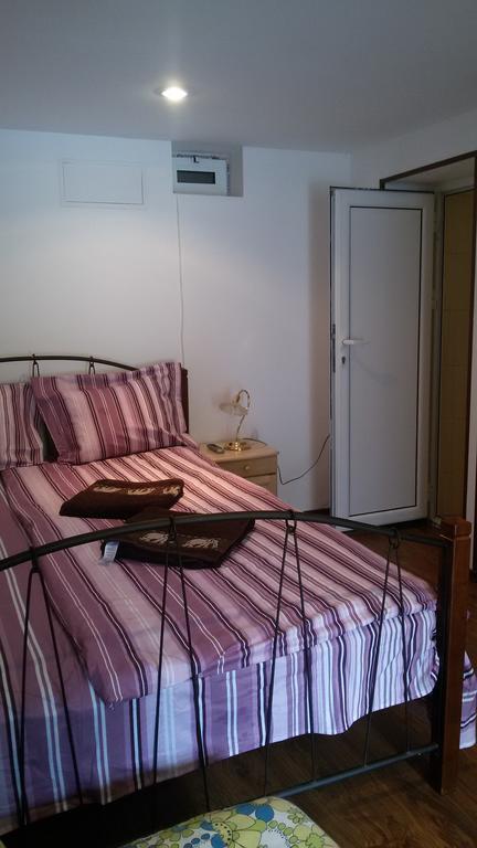 Guest House Selin Veliko Tarnovo Eksteriør billede