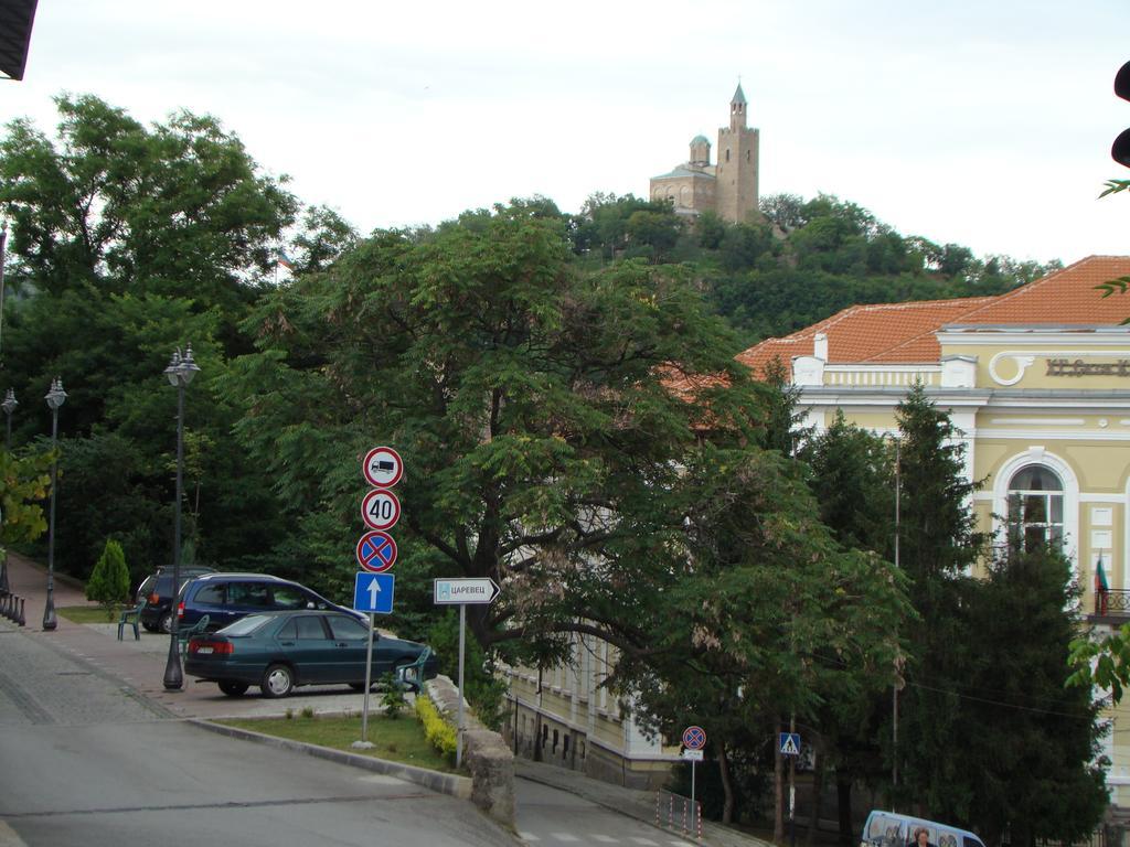 Guest House Selin Veliko Tarnovo Eksteriør billede